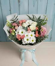 Букет цветов из:  Розы, Лизиантусы и Хризантемы в Кабаново