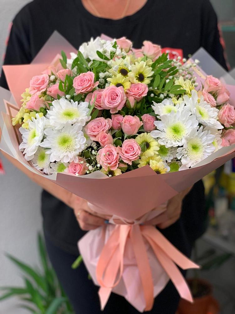Букет цветов из: Розы и Хризантемы в Кабаново