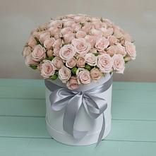 Цветочная композиция из Розы в шляпной коробке в Кабаново