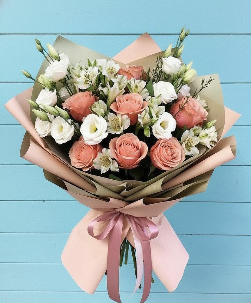 Букет цветов из: Розы, Альстромерии и Лизиантусы в Кабаново
