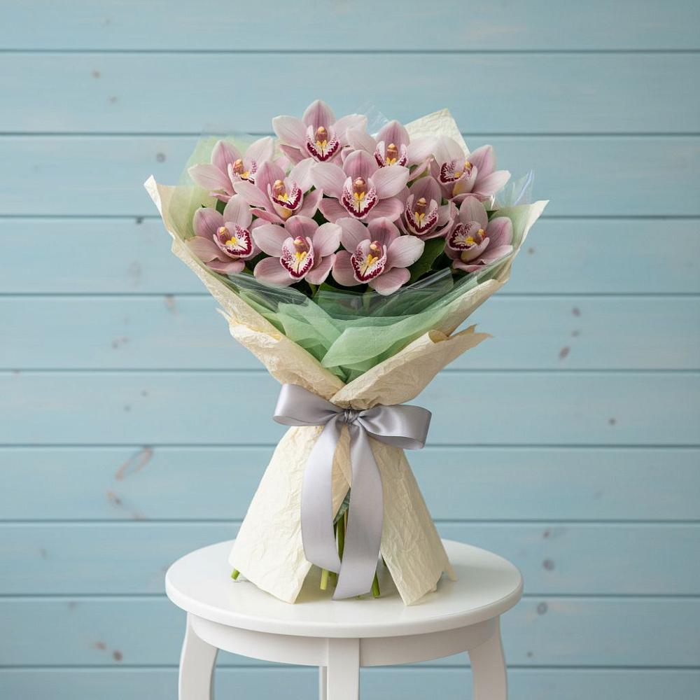 Букет цветов из: Орхидеи и Розы в Кабаново