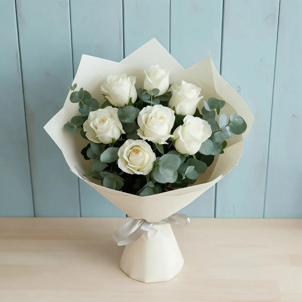Букет Белые розы в Эвкалипте в Кабаново