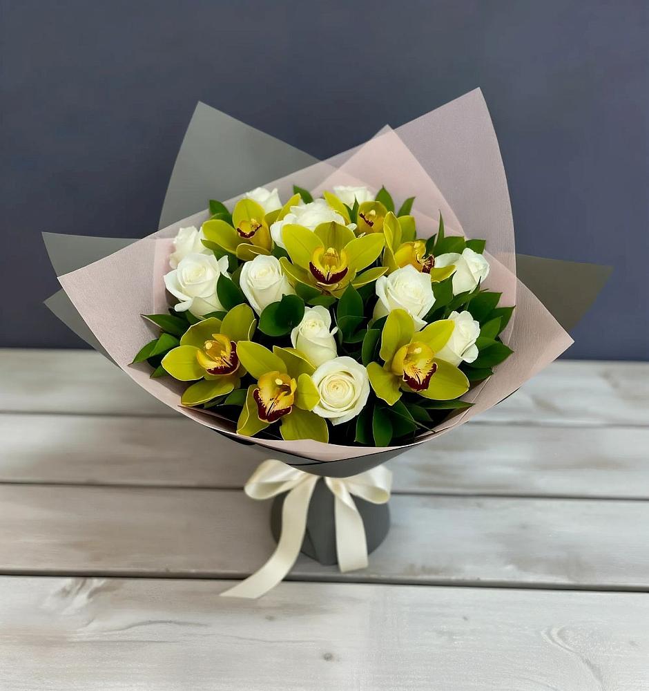 Букет цветов из: Орхидеи и Розы в Кабаново